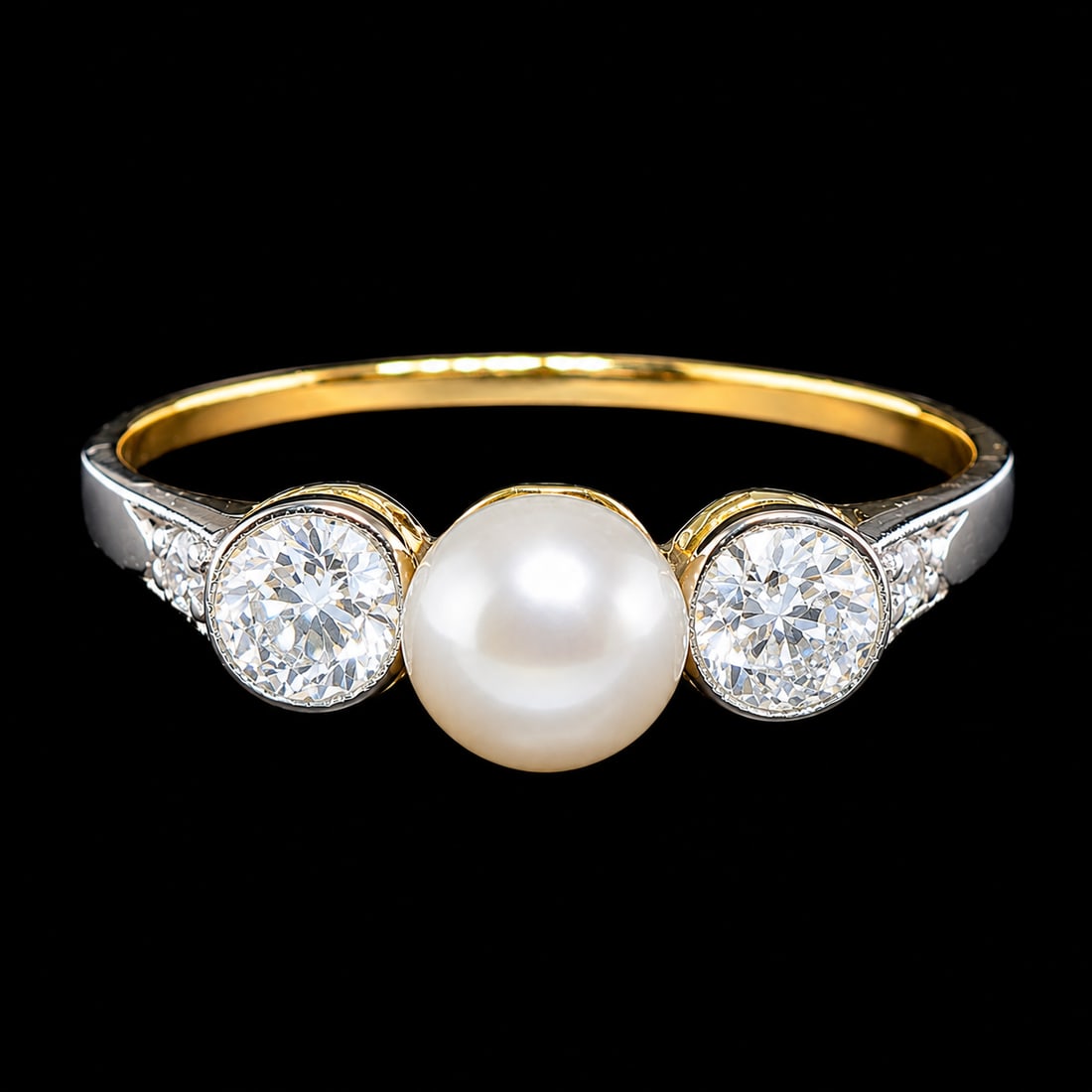 PEARL AND DIAMOND 3-STONE RING (1 of 1)