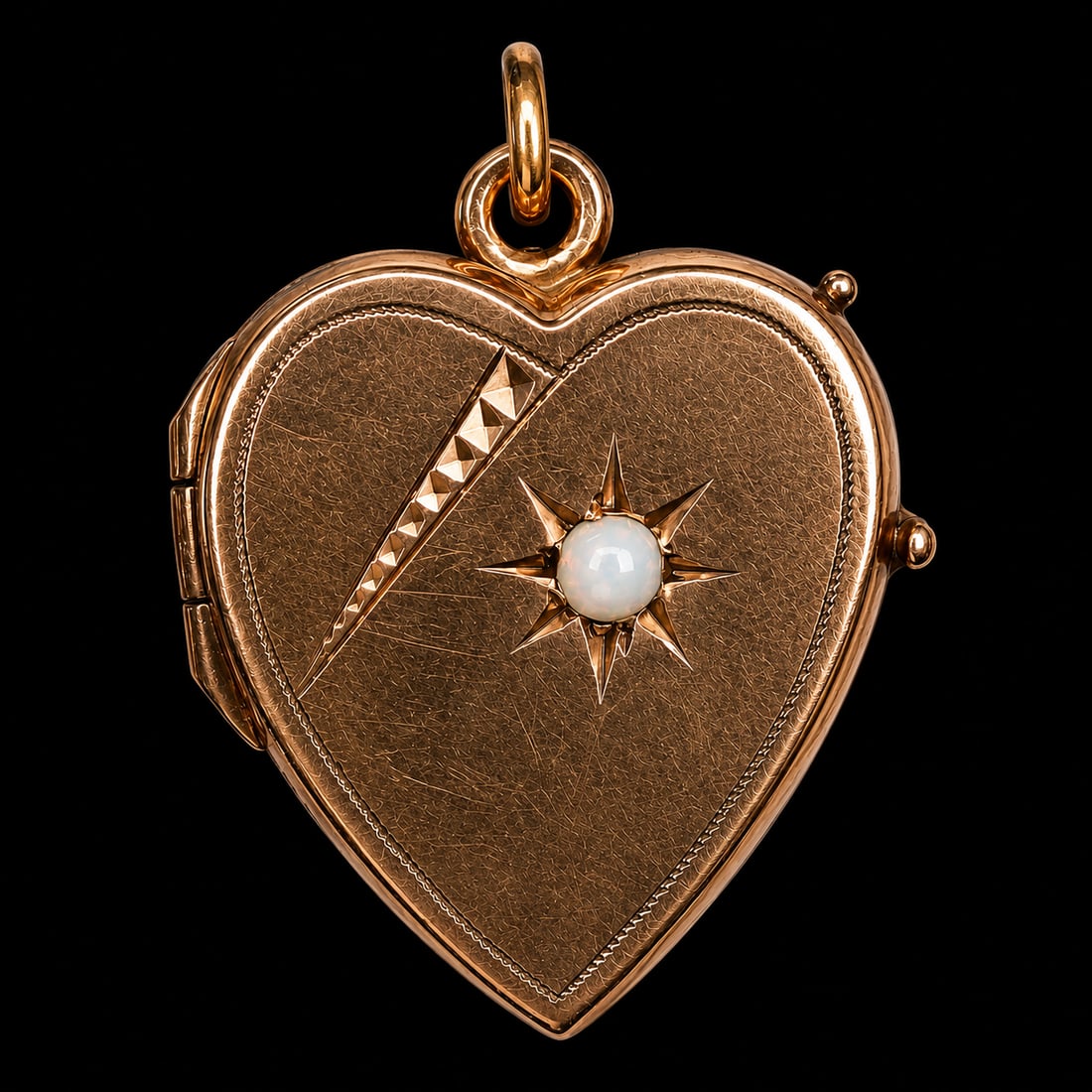 ANTIQUE GOLD OPAL HEART LOCKET PENDANT: ANTIQUE GOLD OPAL HEART LOCKET PENDANT L 2.4 cm