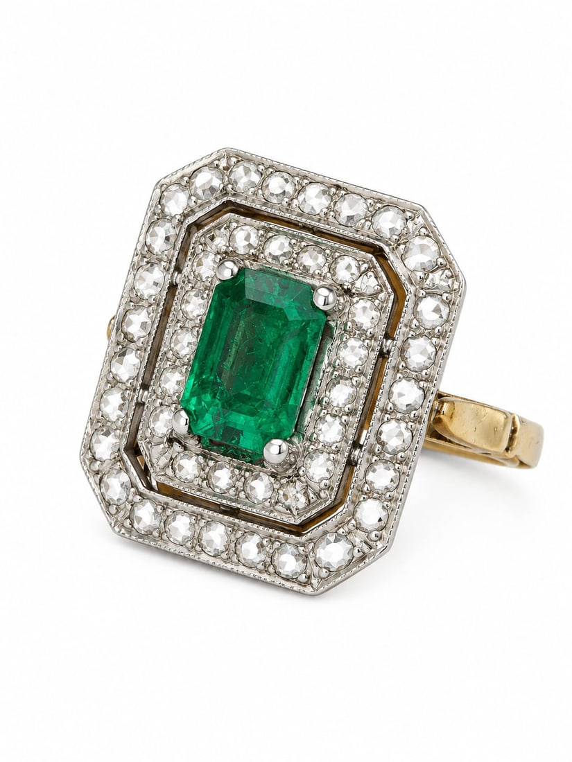 EMERALD AND DIAMOND CLUSTER RING (1 of 1)