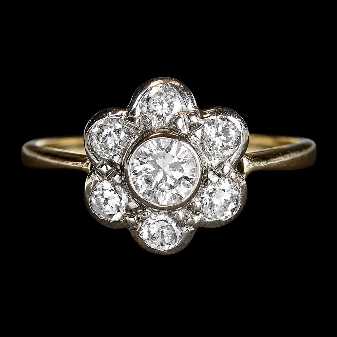 DIAMOND DAISY CLUSTER RING: DIAMOND DAISY CLUSTER RING,3 grams, 18 ct. gold.Diamonds bright and lively.Size P.