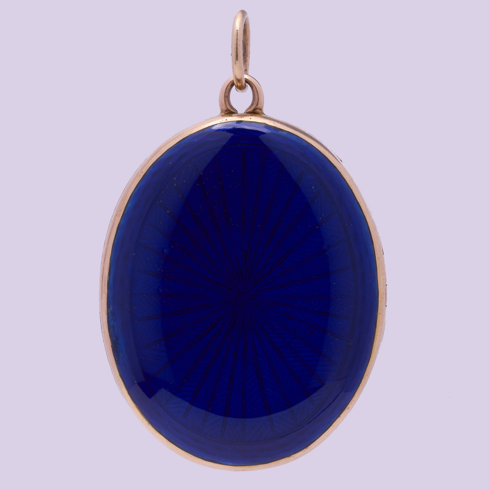 ANTIQUE GOLD BLUE ENAMEL LOCKET PENDANT: ANTIQUE GOLD BLUE ENAMEL LOCKET PENDANT16.4 grams enamel in great condition L 4.2 cm