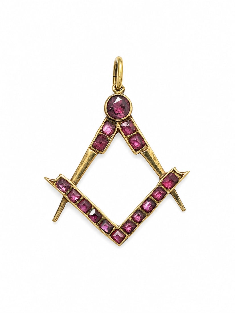 ANTIQUE MASONIC GARNET GOLD PENDANT (1 of 1)