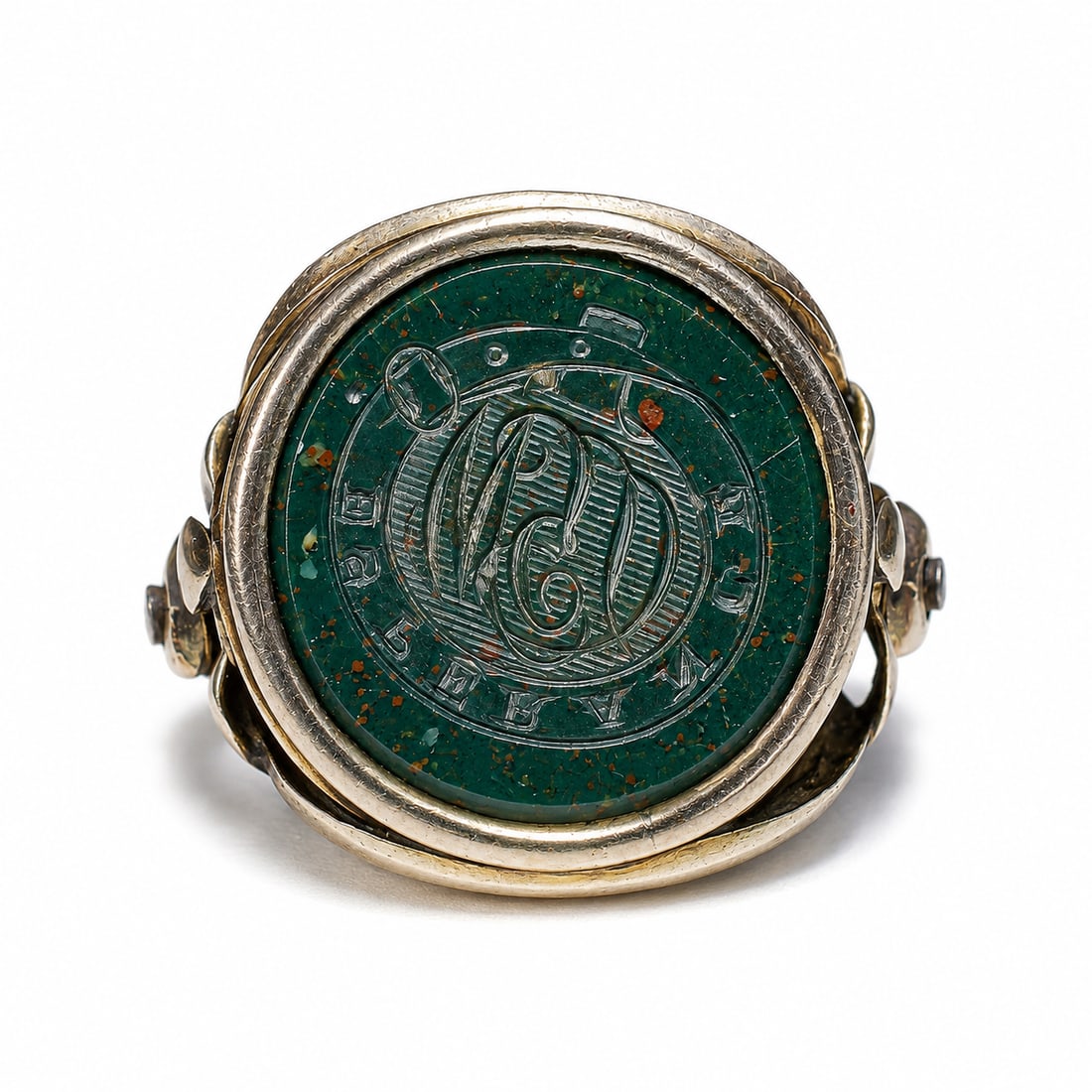 VICTORIAN GOLD THREE CARVED INTAGLIO FOB SEAL: VICTORIAN GOLD THREE CARVED INTAGLIO FOB SEAL 5.6 grams in great condition the carvings are clear and crisp L 3.4 cm