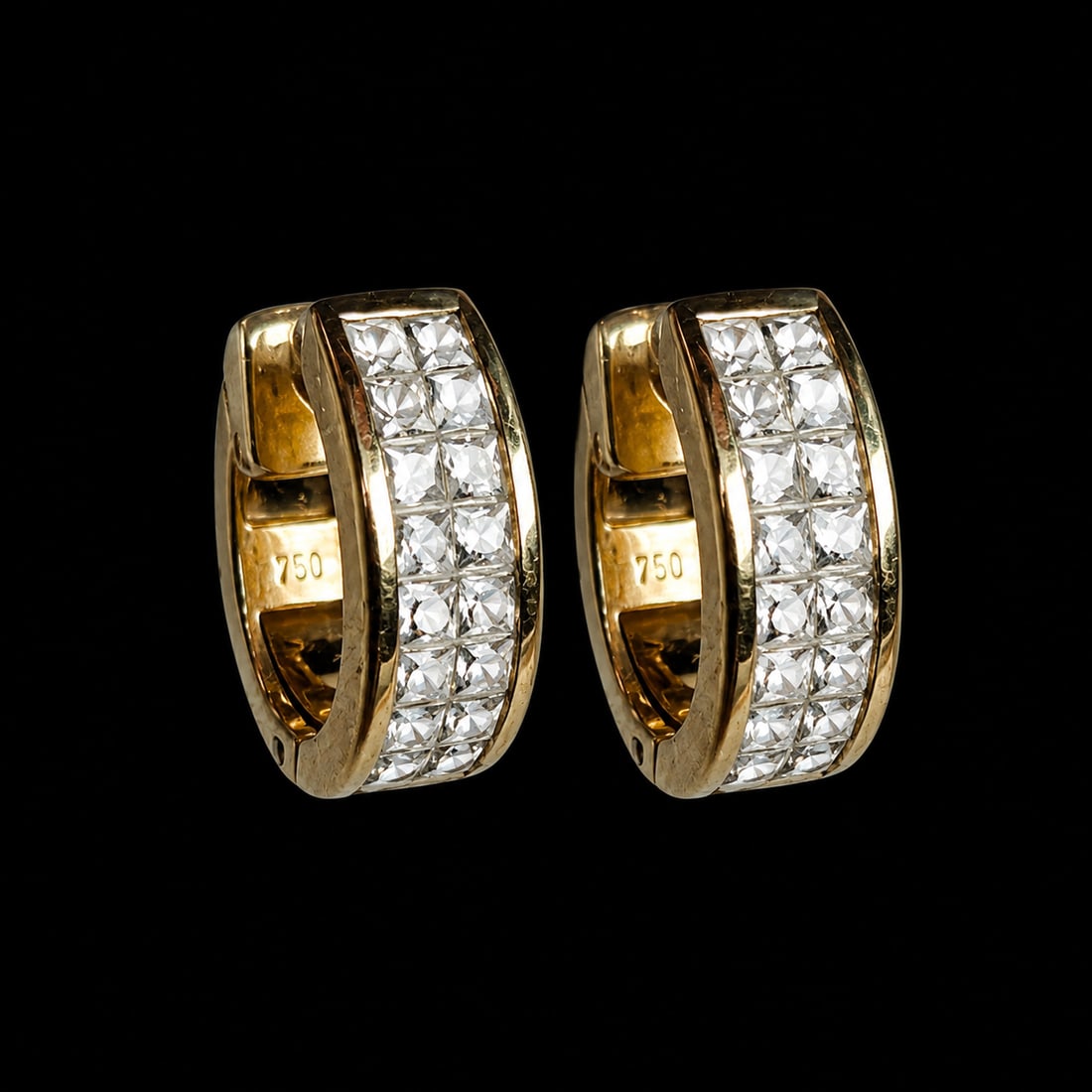RENE KERN, PAIR OF DIAMOND HOOP EARRINGS: RENE KERN, PAIR OF DIAMOND HOOP EARRINGS,7.8 grams, 18 ct. gold.Bright and lively diamonds, totalling approx. 1.36 ct. (engraved weights).unsigned.L. 1.4 cm