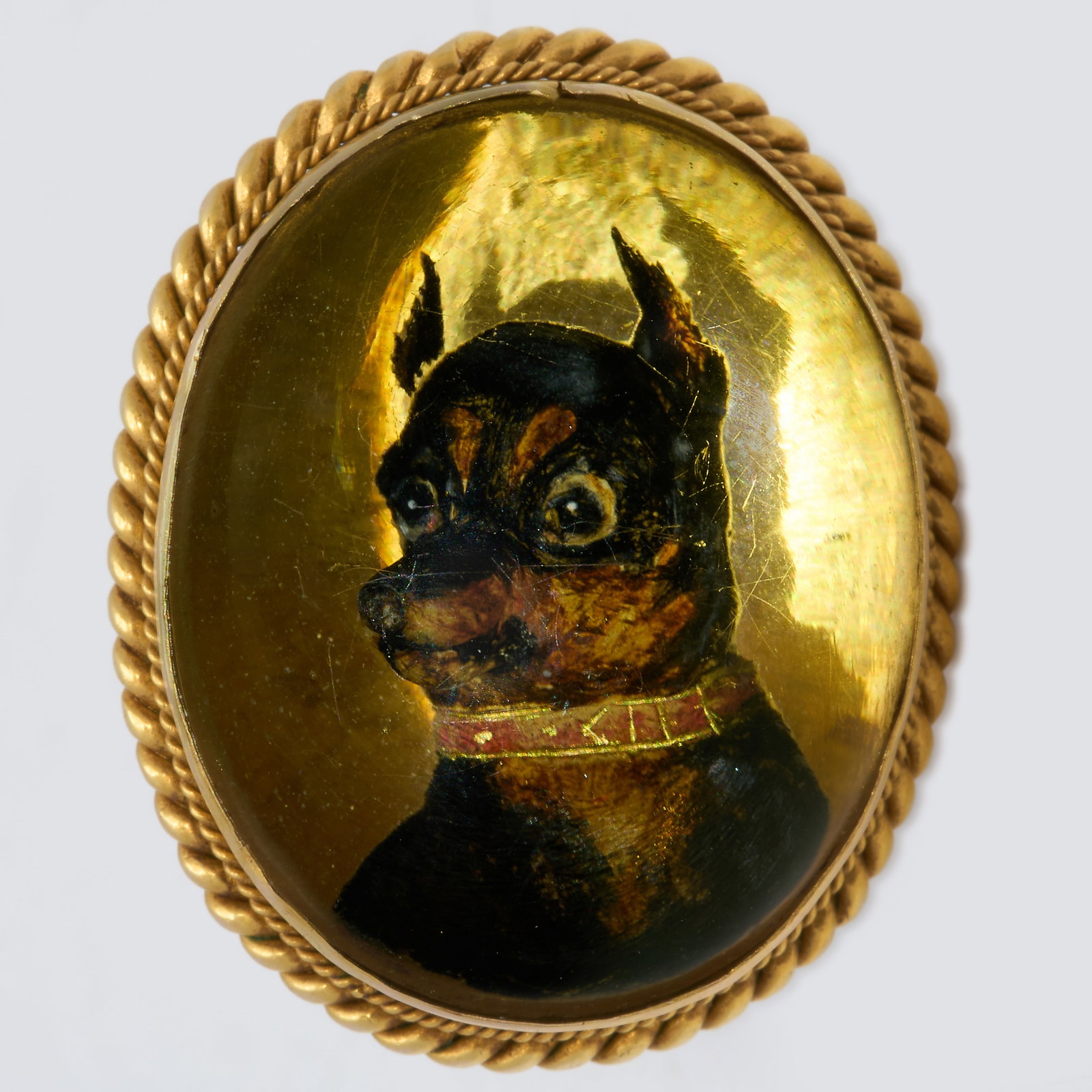 ESSEX CRYSTAL REVERSE INTAGLIO DOG BROOCH (1 of 1)