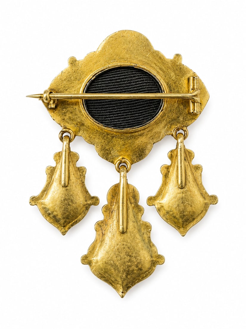 ELEGANT VICTORIAN GOLD TOPAZ BROOCH (1 of 1)