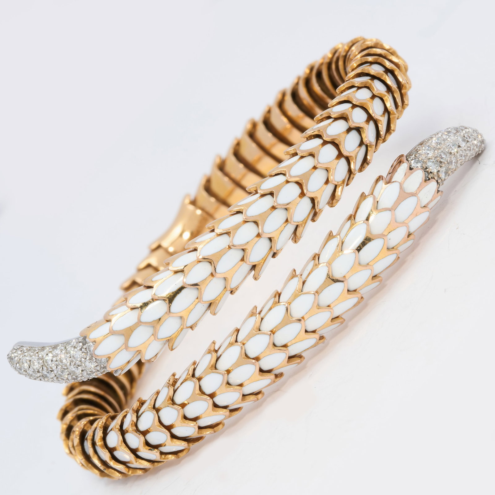 ROBERTO COIN, ENAMEL AND DIAMOND BANGLE, (1 of 1)