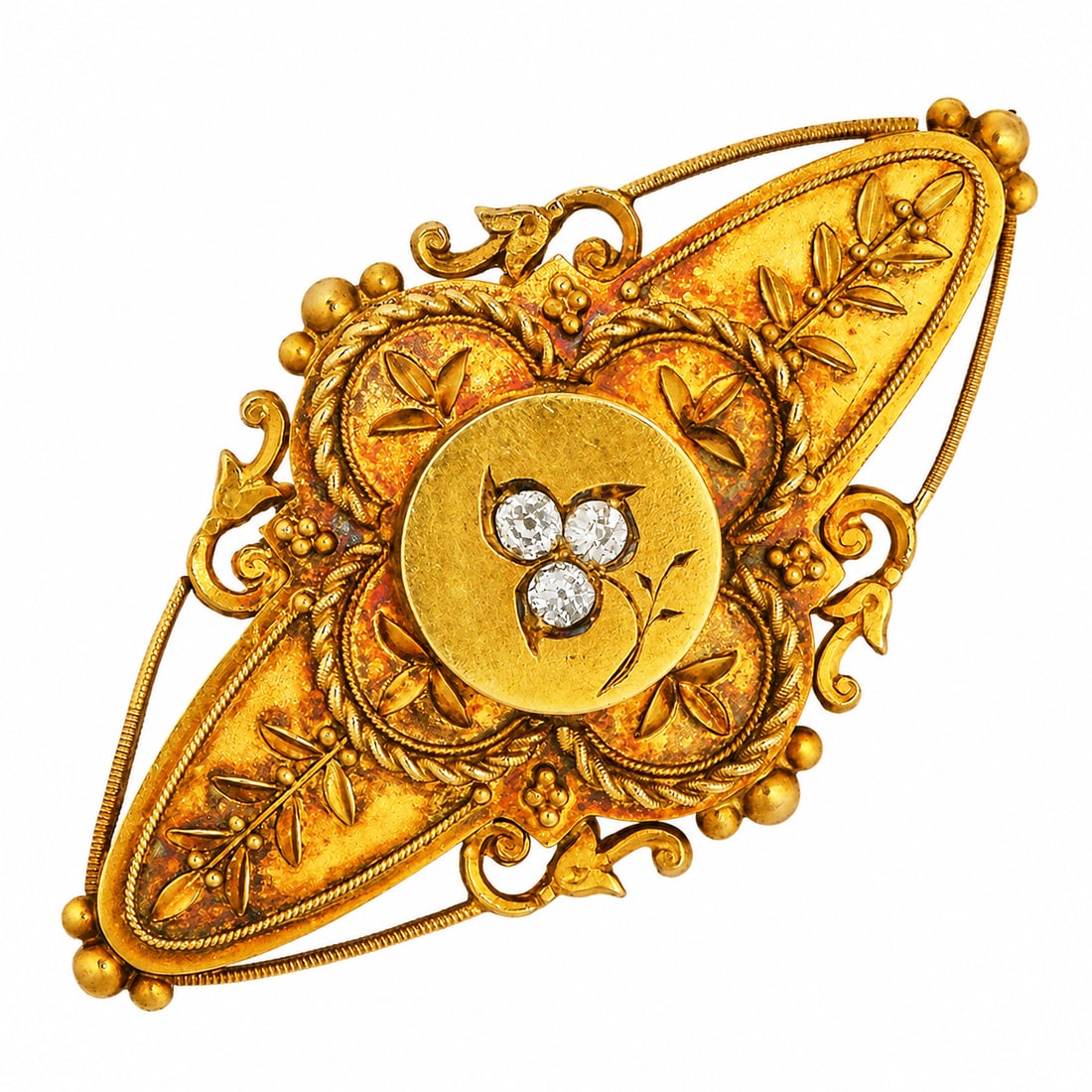 VICTORIAN DIAMOND BROOCH: VICTORIAN DIAMOND BROOCH,6,6 grams, 15 ct. gold.Diamonds bright and lovely.Locket back.W. 4.5 cm.