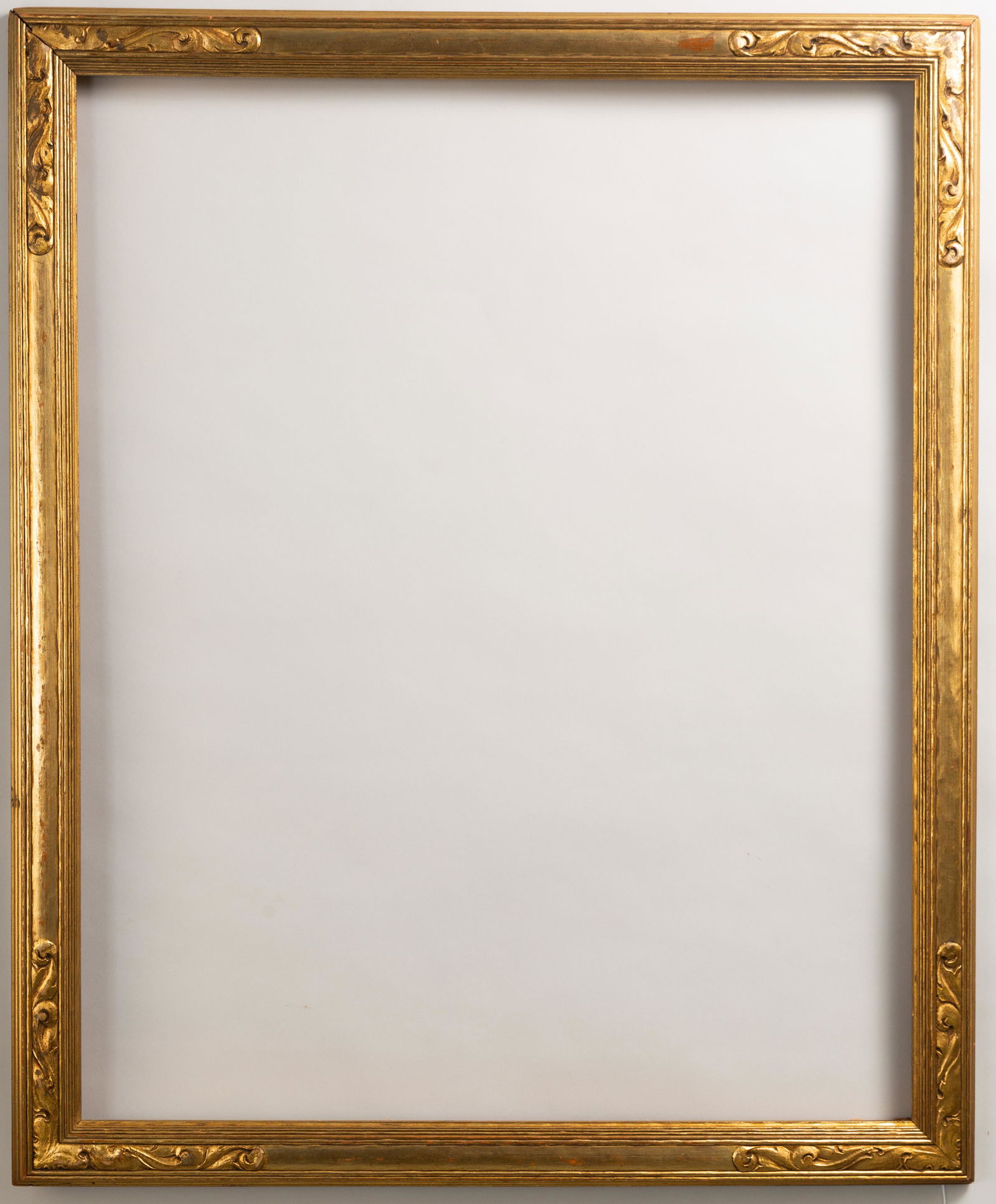 Newcomb Macklin Style Gilt Frame (1 of 3)