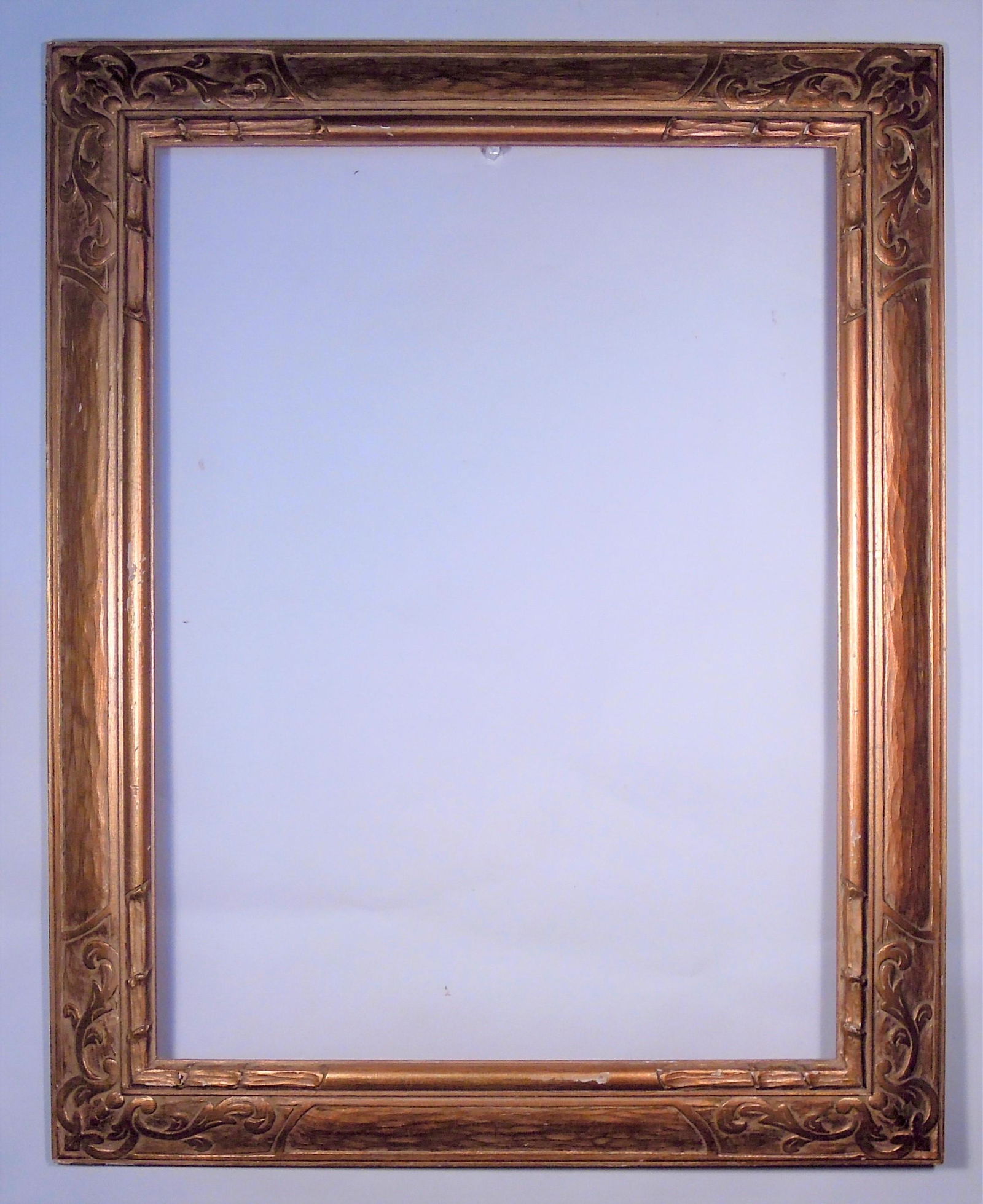 Newcomb Macklin Style Gilt Frame (1 of 3)