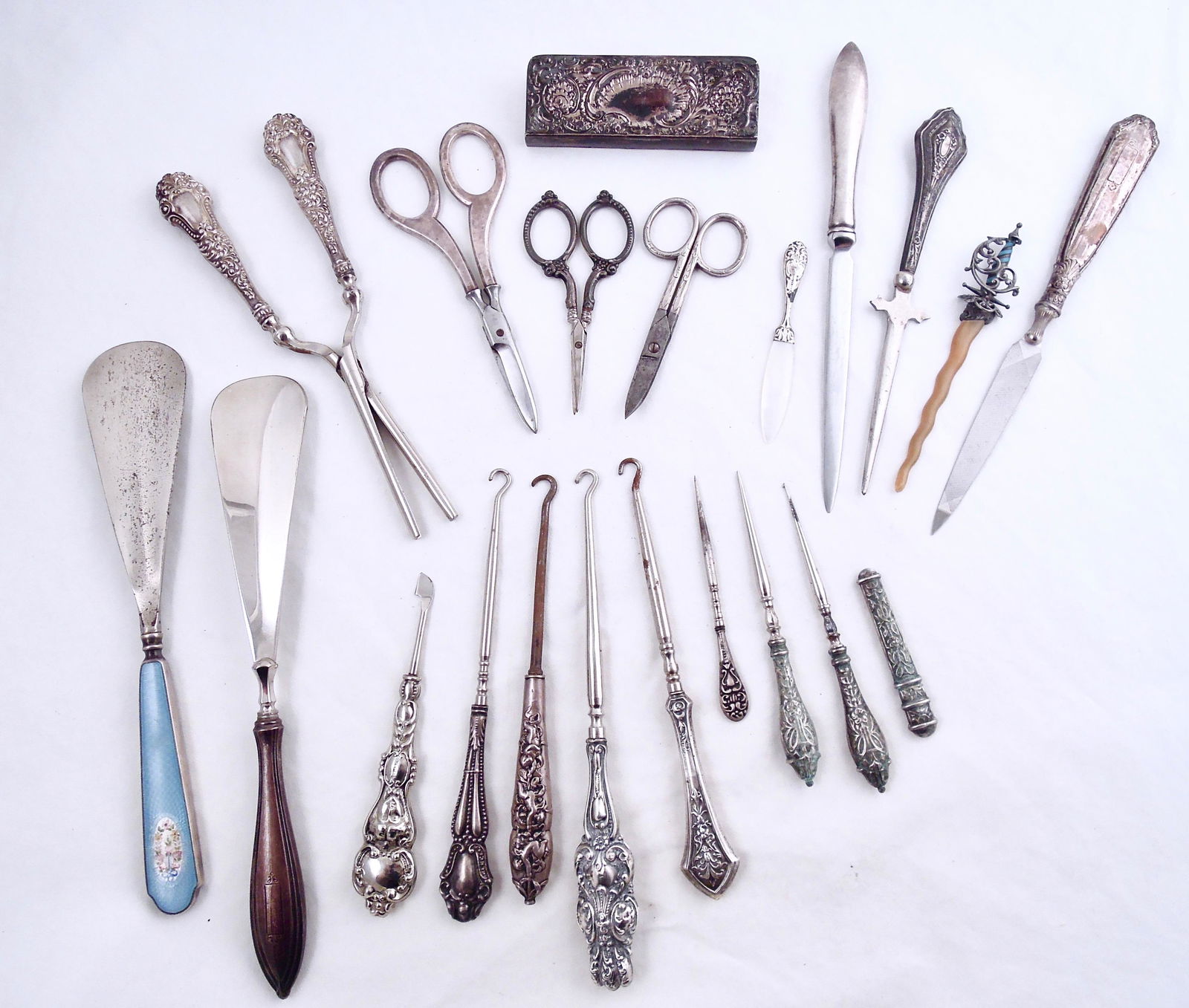 Lot of Sterling Handled Objects (1 of 8)