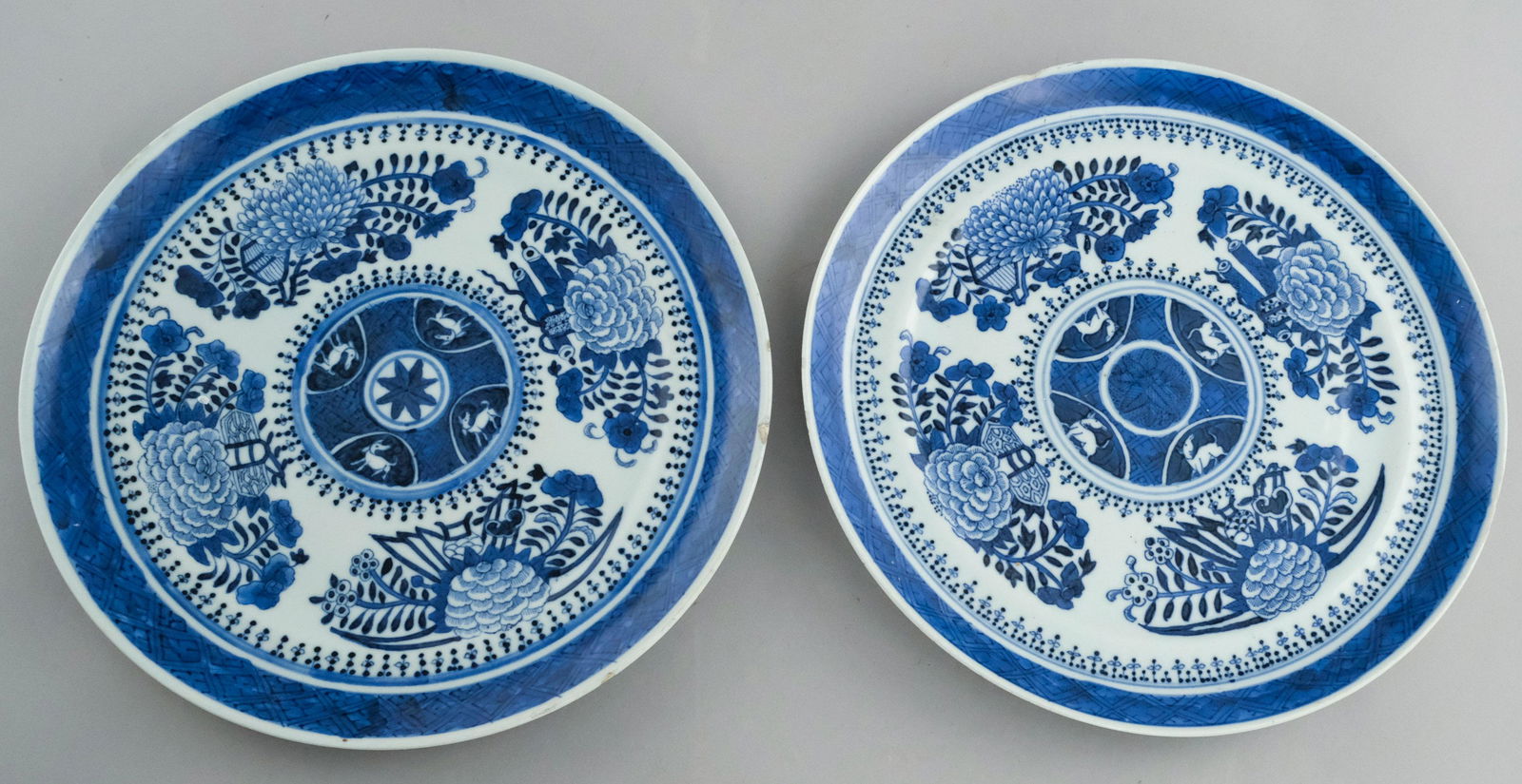 Pair of Early 19th Century Fitzhugh Blue Plates (1 of 6)