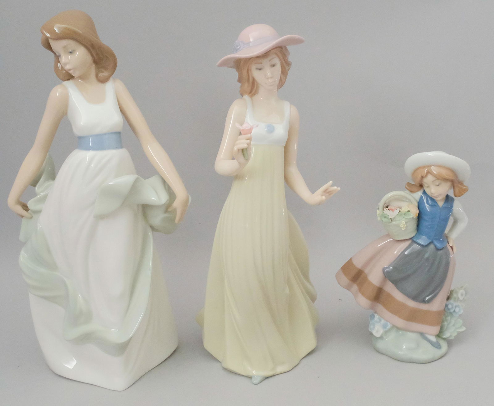 Group of 3 Lladro Figurines (1 of 6)