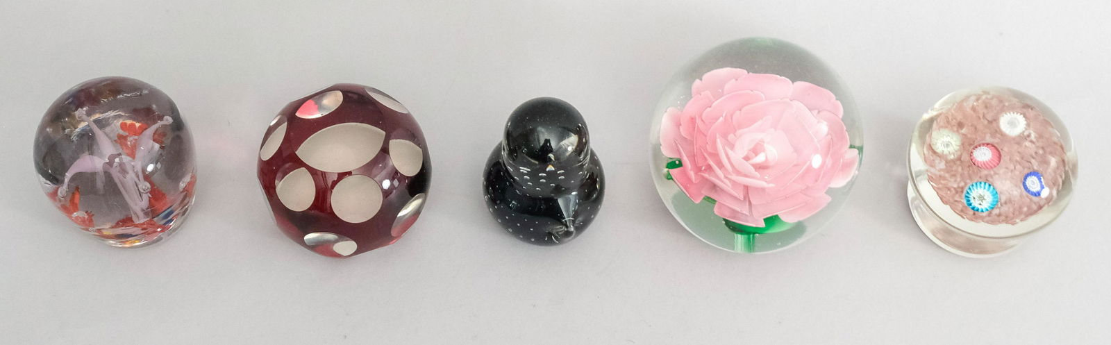 Lot of 5 Studio Art Glass Paperweights (1 of 6)