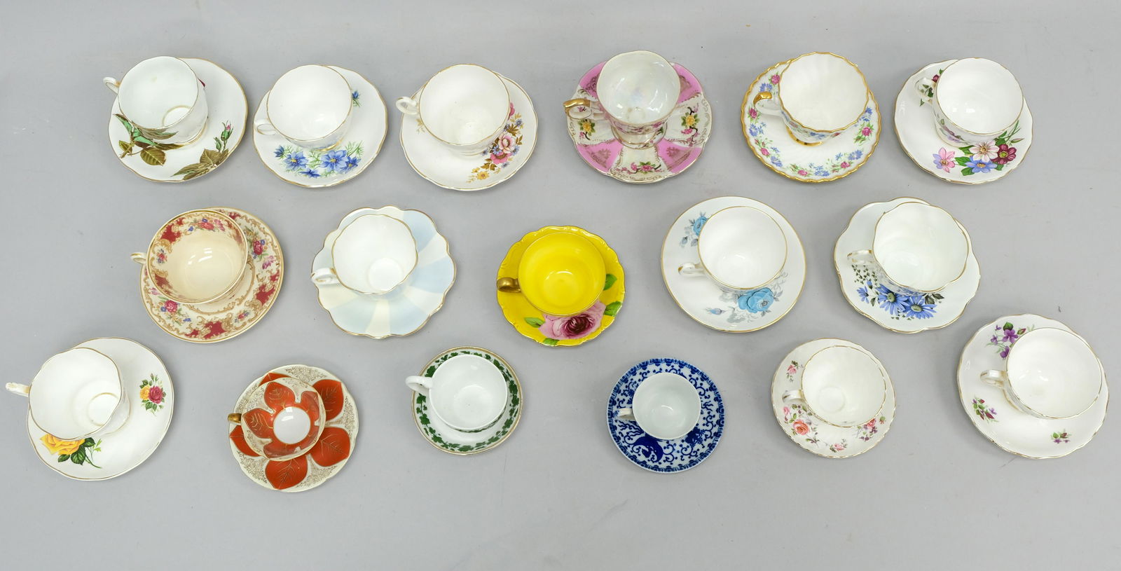 Lot of 17 Fine Porcelain Cups and Saucers (1 of 10)