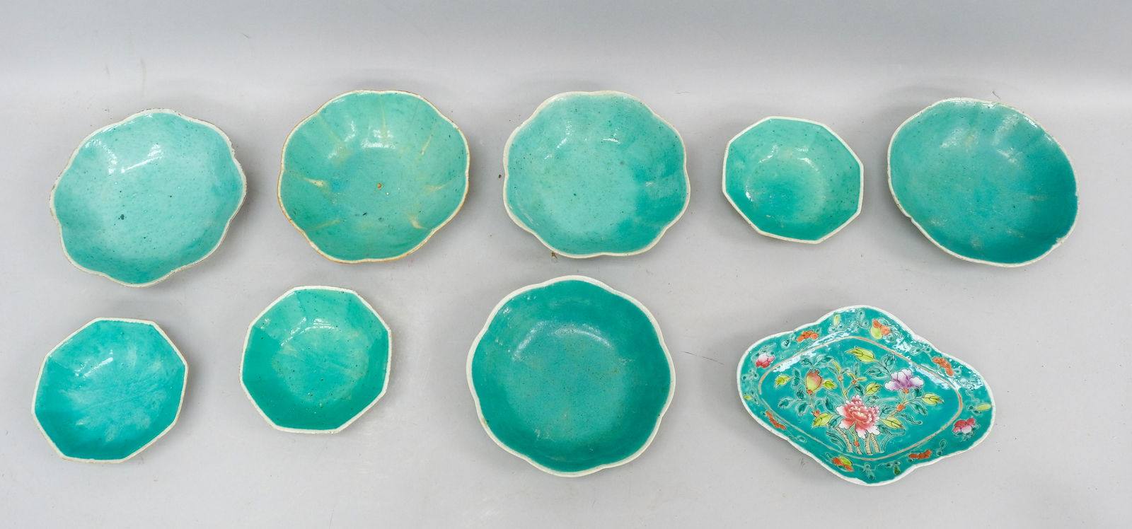 Large Group Qing Chinese Porcelain (1 of 7)