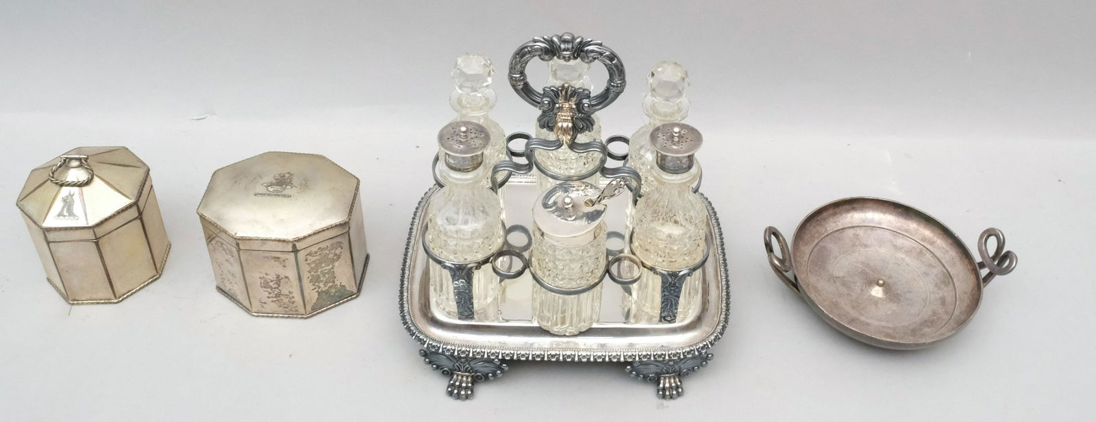 Lot of Silverplate Serving Articles (1 of 9)