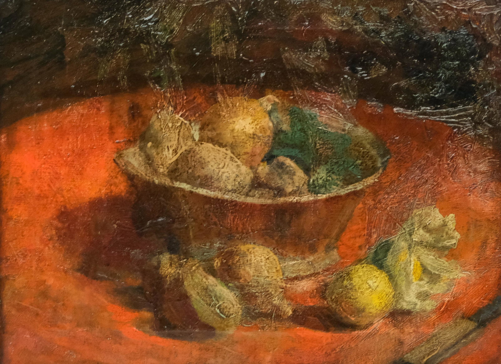 American Impressionist Still Life: American, ca. 1900, oil on canvas still life of fruit with a knife, very painterly style, no apparent signature, housed in a modernist frame, 12" x 16" canvas, 17" x 21" framed.