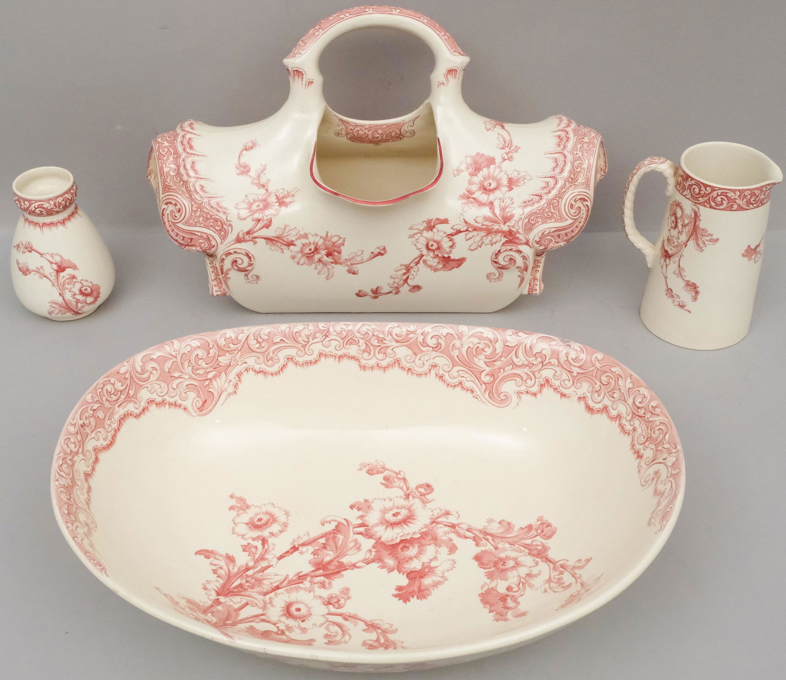 Doulton Burslem 5-Piece Floral Pattern Wash Set (1 of 11)