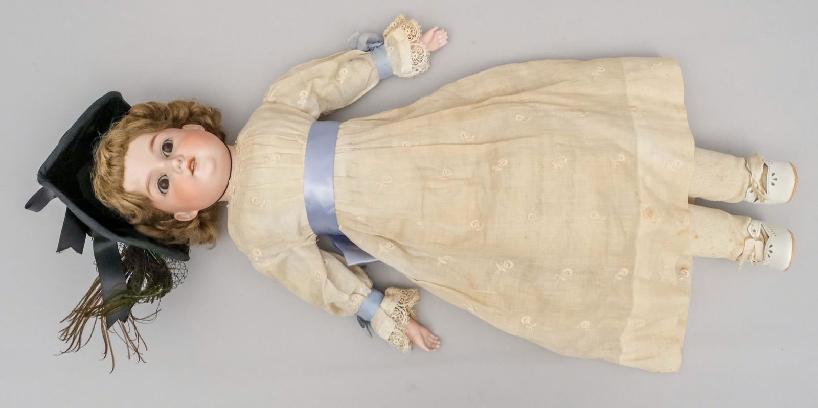 Armand Marseille 370 German Bisque Doll (1 of 10)