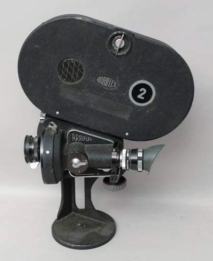 Eyepiece Arriflex Eclair Arriflex Eclair Npr 16mm Eclair Npr 16mm Sold At  Auction: An