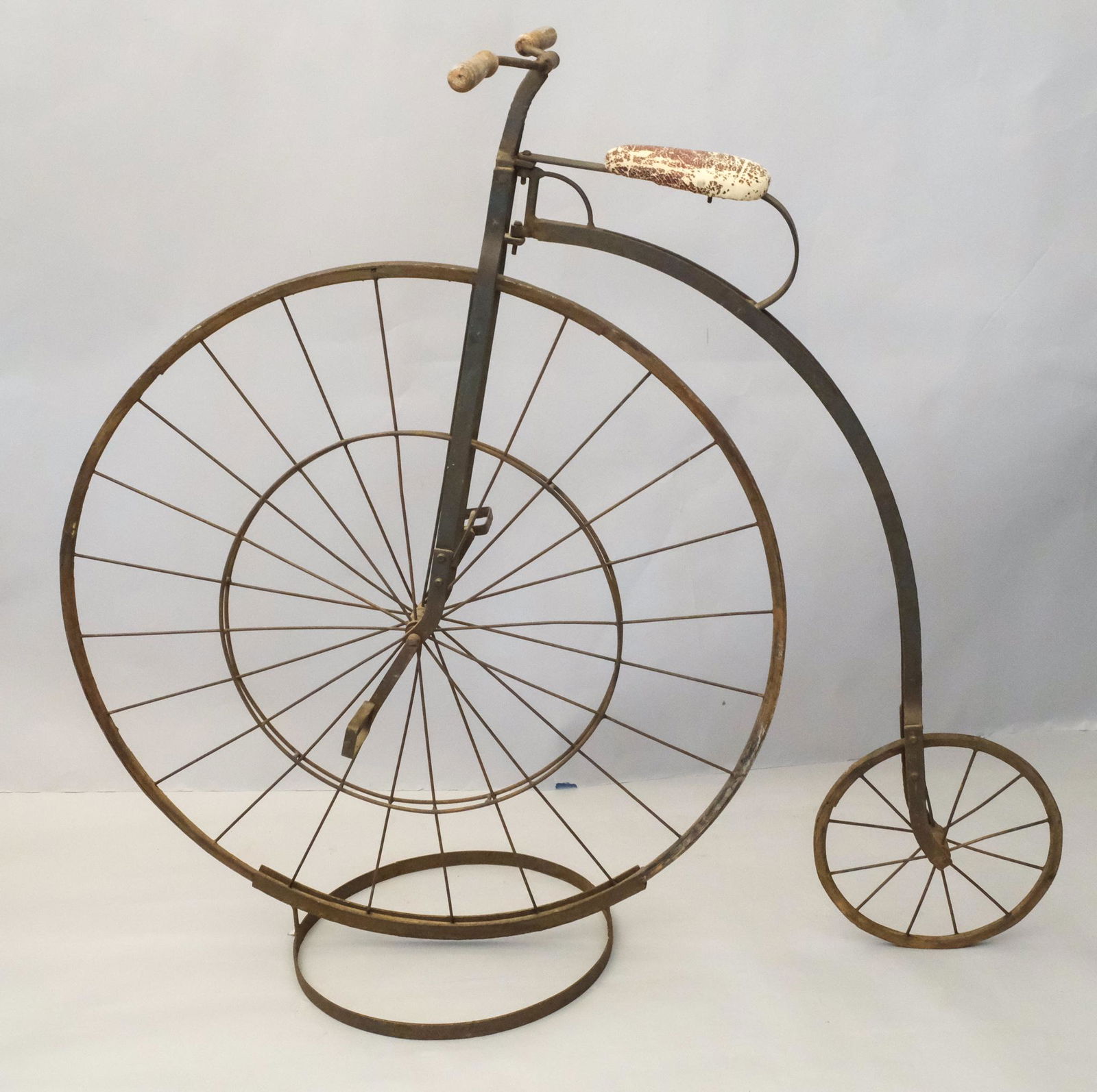 Penny Farthing Style High Wheel Bicycle (1 of 5)