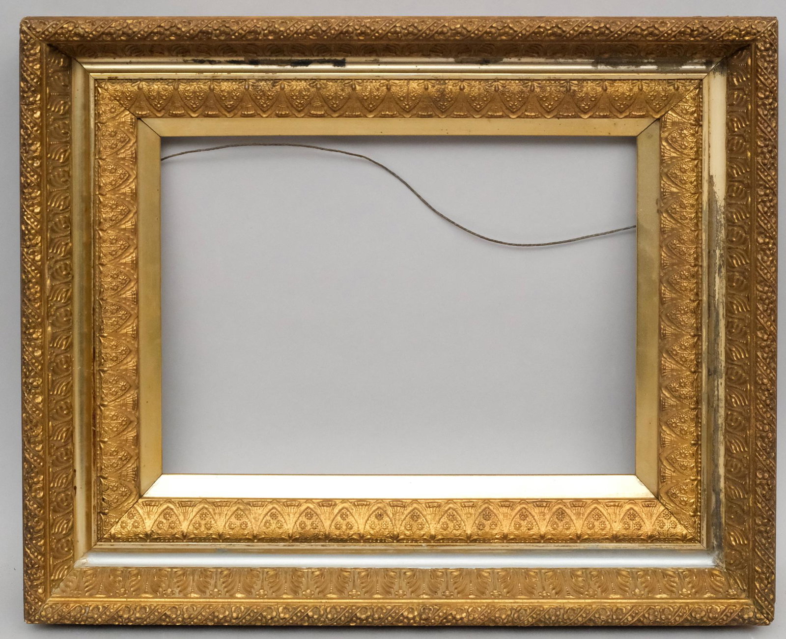 Hudson River School Gilt Frame: American, ca. 1880, acanthus decorated ogee. Rabbet: 10 1/2" x 14 1/2", overall: 17 1/4" x 21 1/4", molding: 3 1/2"