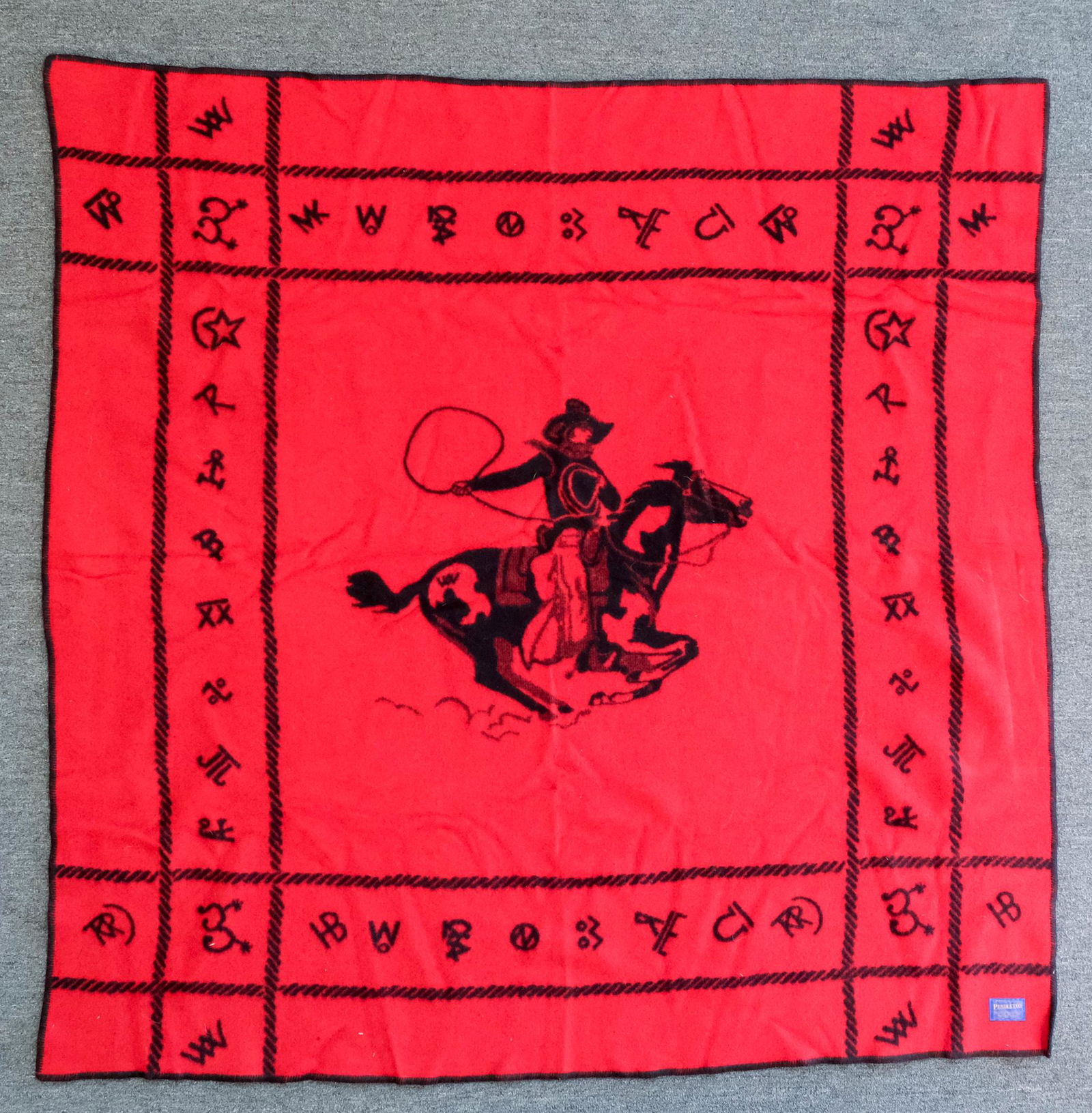 Pendleton Cowboy Blanket (1 of 3)