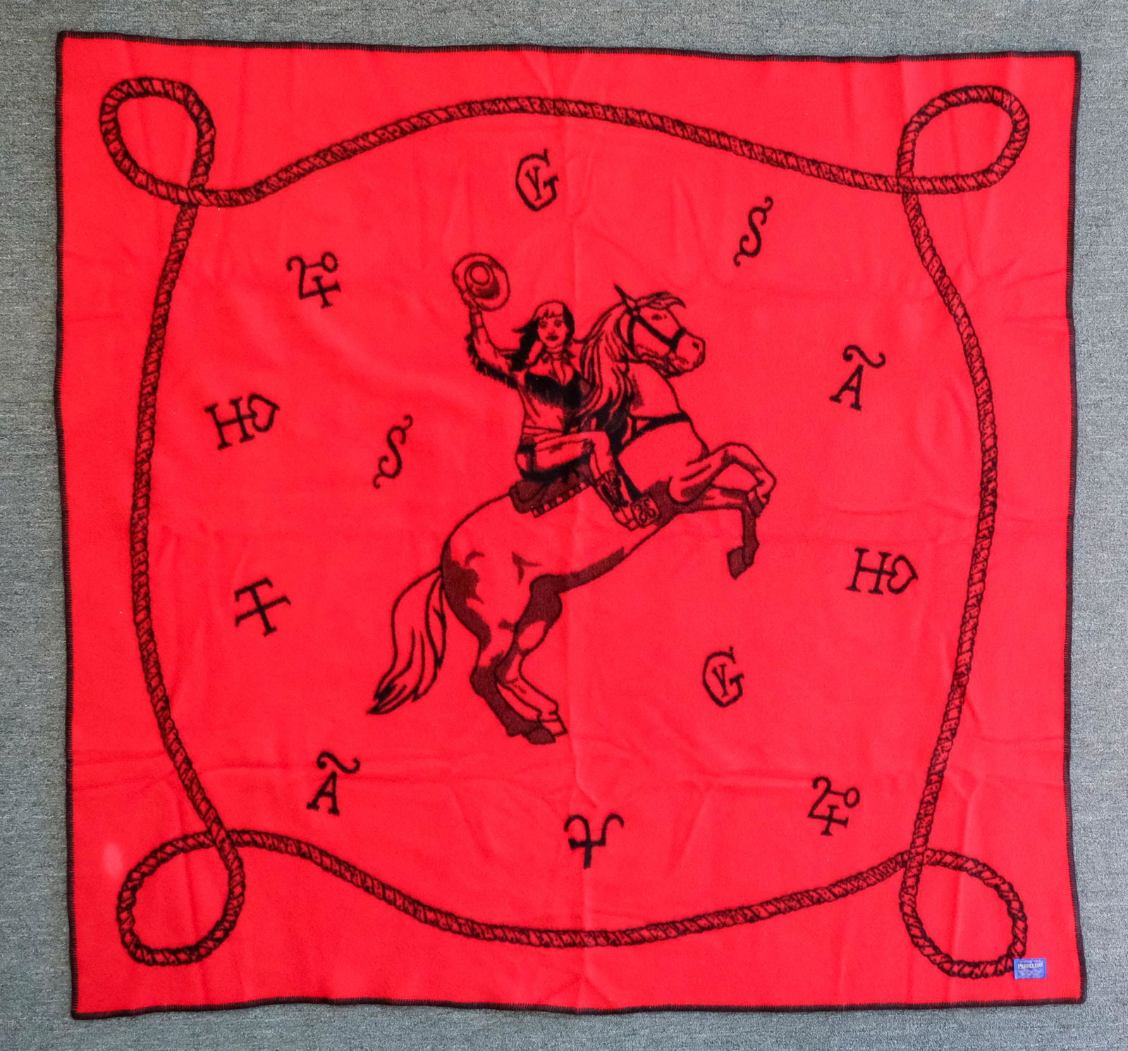 Pendleton Cowgirl Blanket (1 of 3)