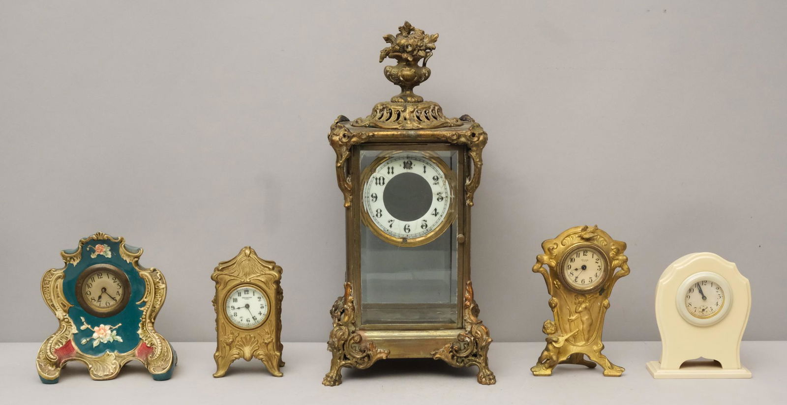 Lot of 5 Antique Clocks (1 of 12)