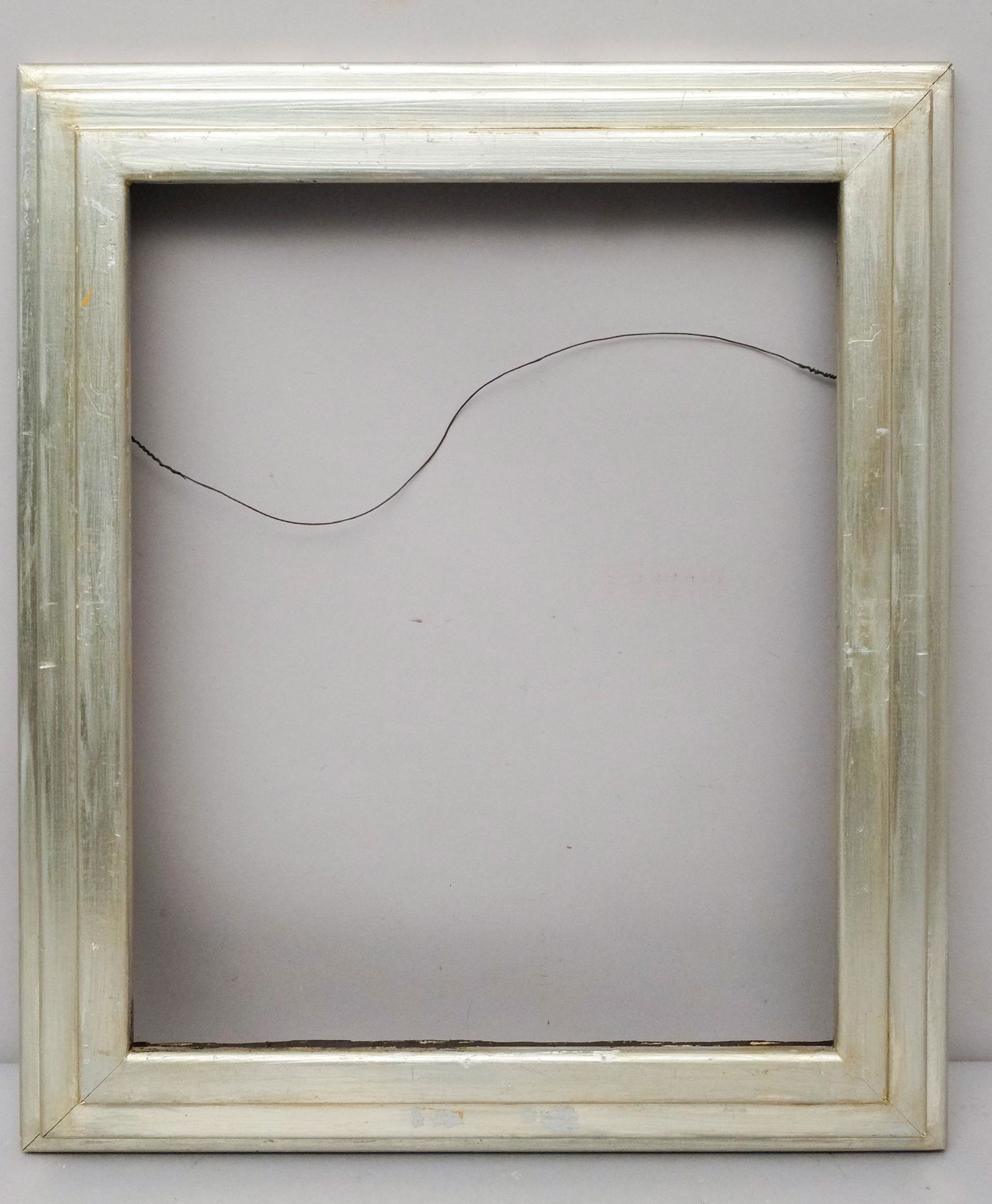 Newcomb Macklin Silver Leaf Modernist Frame (1 of 5)