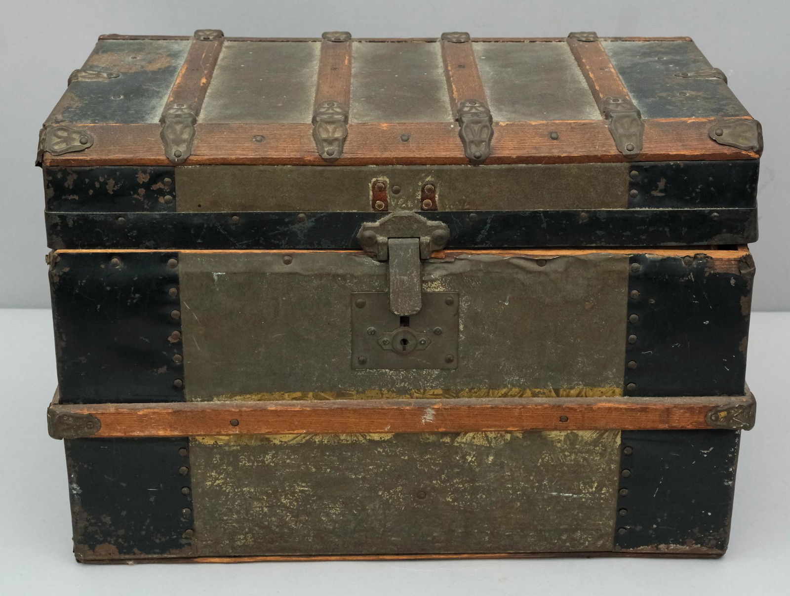 Small Antique Banded Wooden Steamer Trunk (1 of 10)