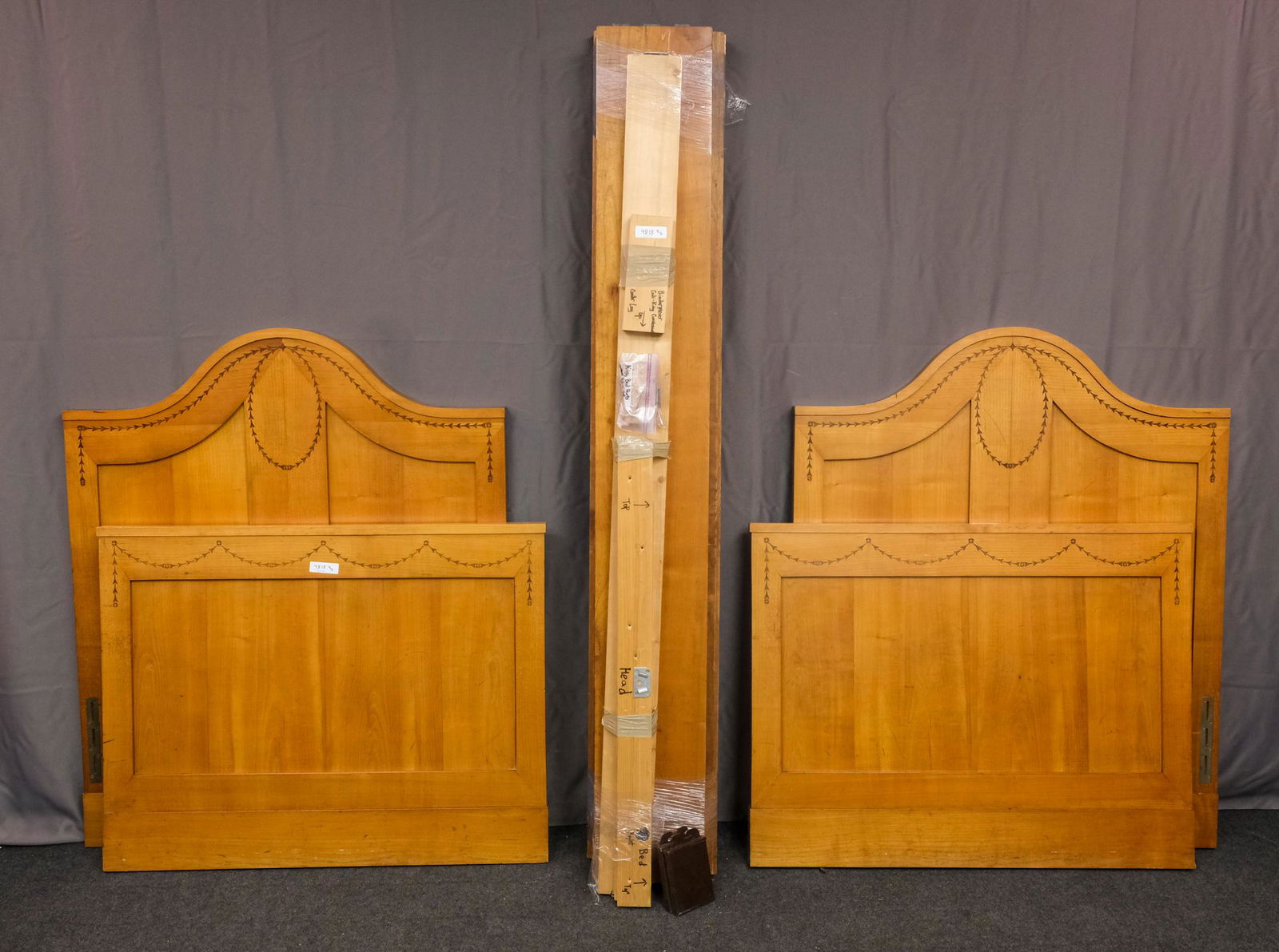 Pair of Twin Biedermeier Bed Frames (1 of 13)