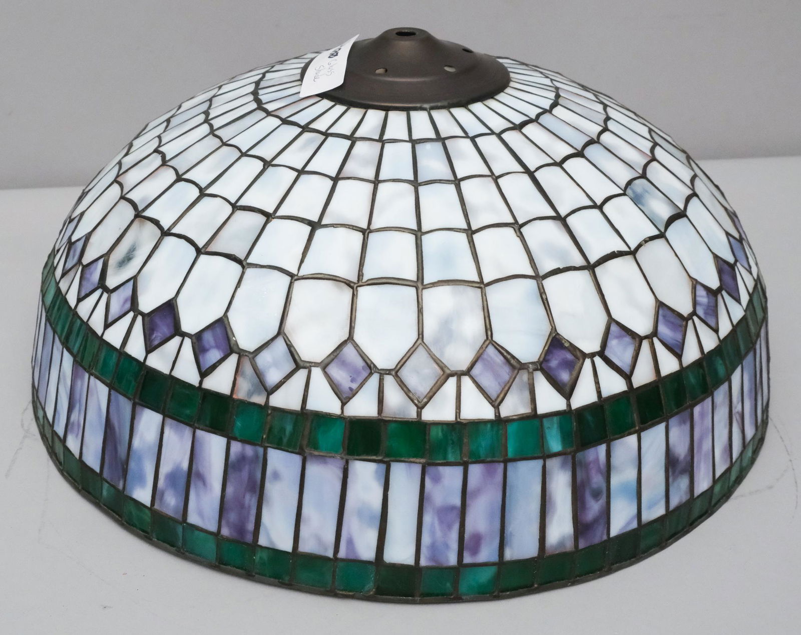 Arts & Crafts Slag Glass Lamp Shade (1 of 5)