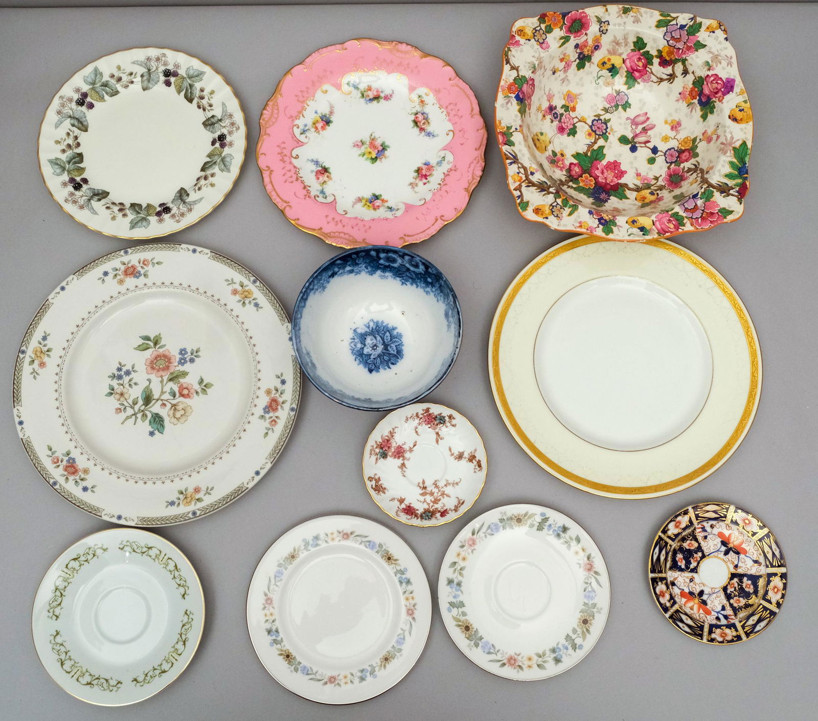 Large Lot of European Porcelain (1 of 13)