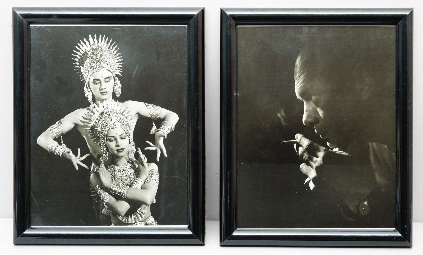 Lot of 2 Framed Photographs (1 of 4)