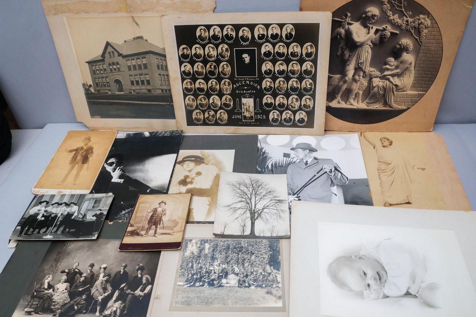 Sleeve Lot - Photographs (1 of 10)