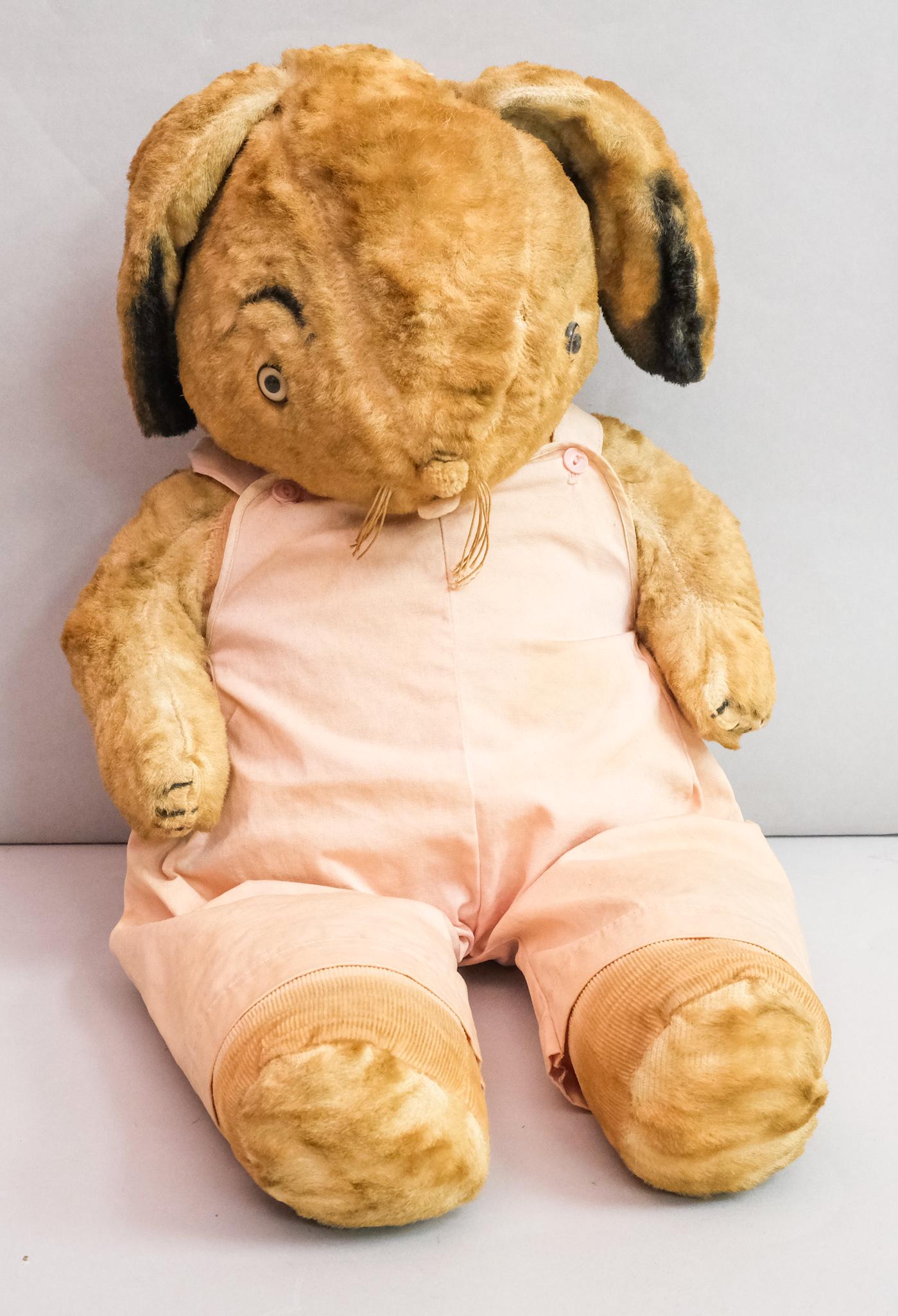 Large Stuffed Bunny Rabbit, Probably Gund (1 of 10)