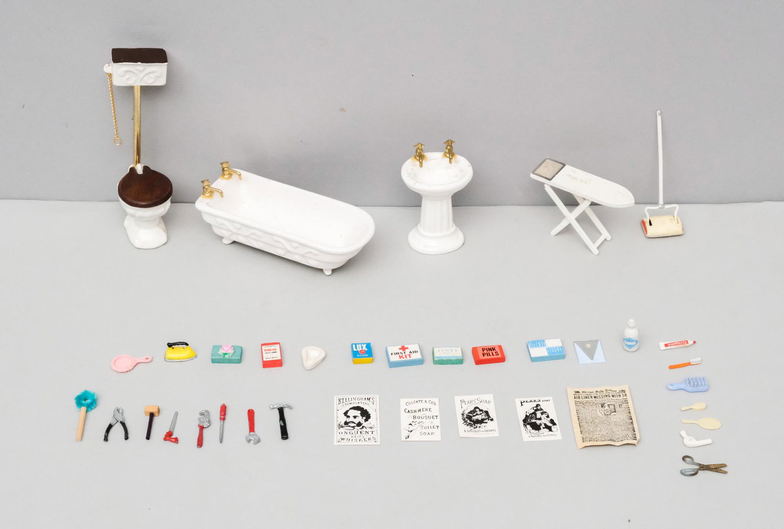 Dollhouse Bathroom Set with Like Items (1 of 3)