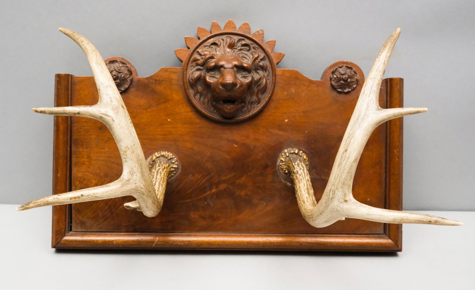 8-Point Antlers on Carved Wood Wall Plaque (1 of 7)