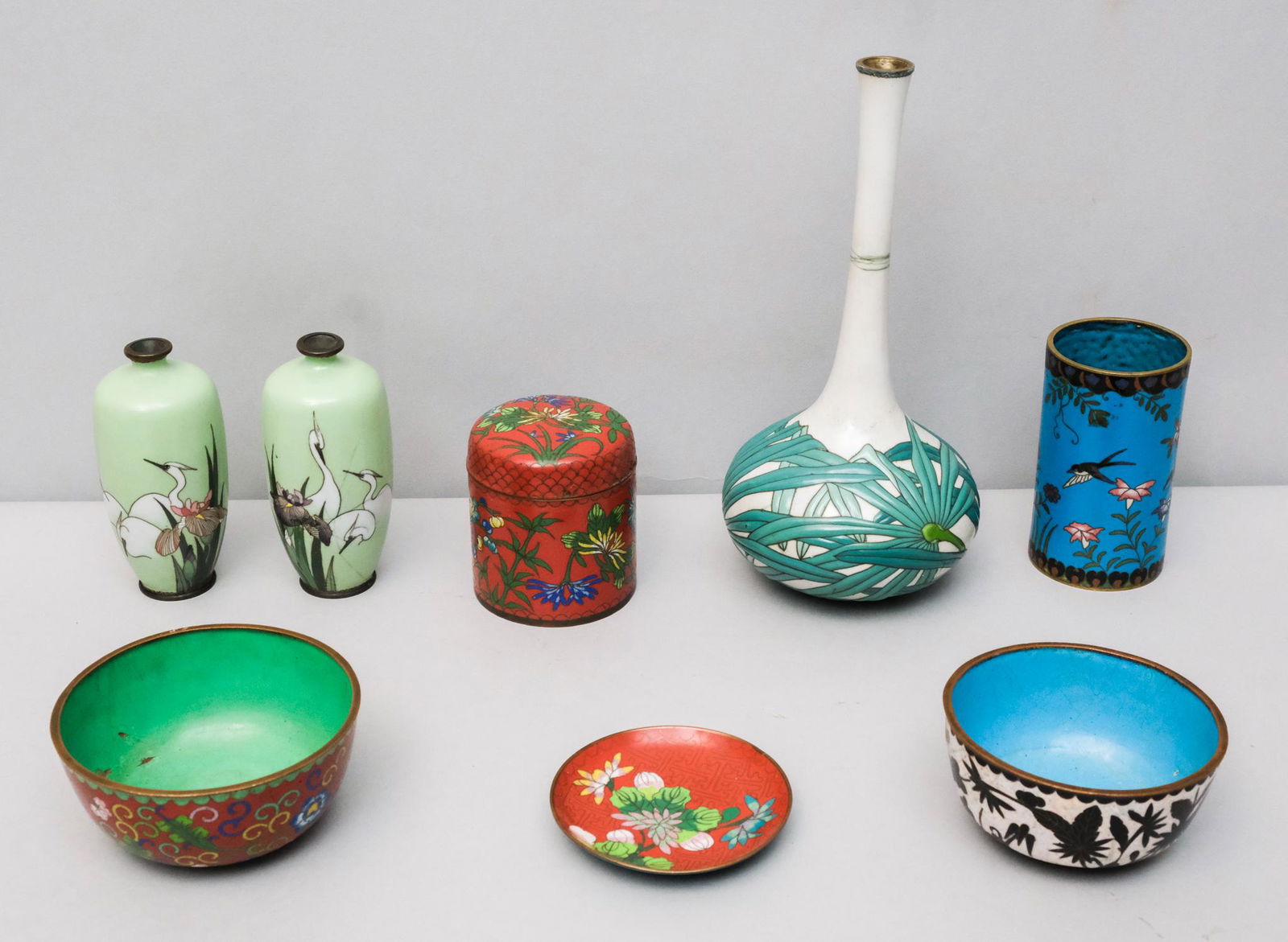 Lot of Antique Cloisonne Decorative Objects (1 of 11)