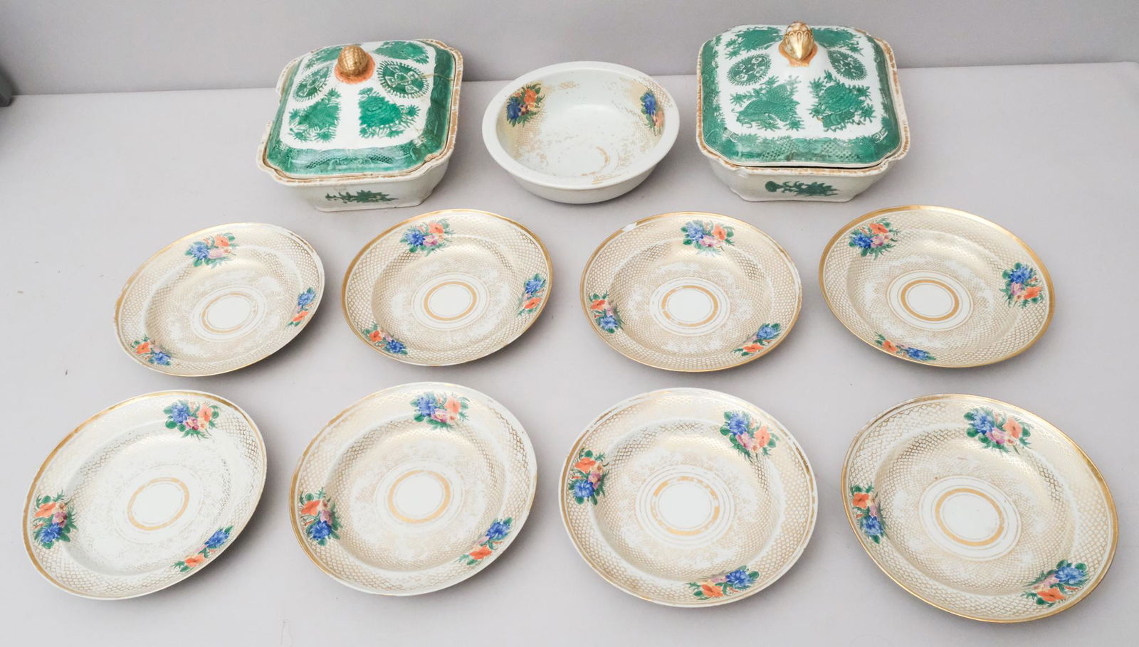 Group of Antique Chinese Export Porcelain (1 of 10)