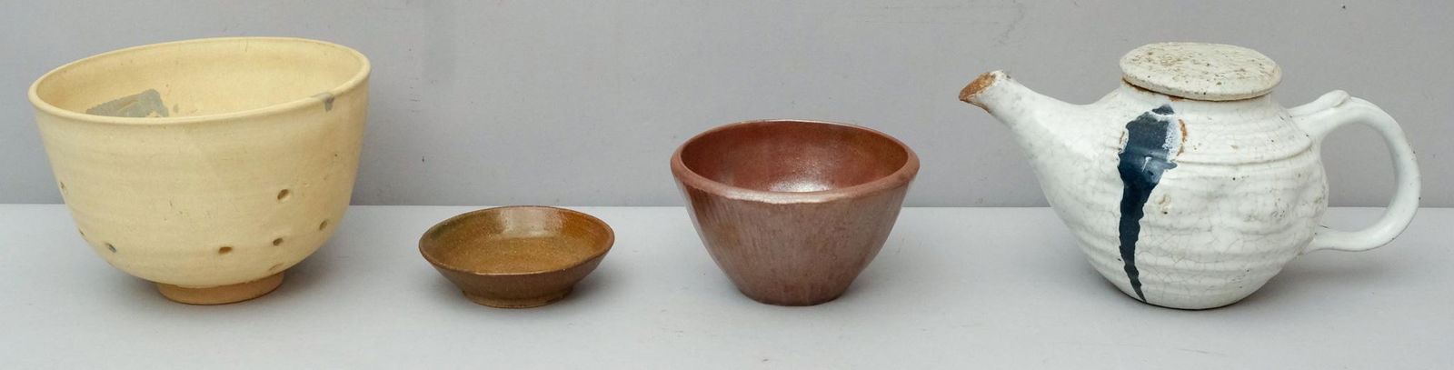 Group of Studio Art Pottery Tablewares (1 of 10)