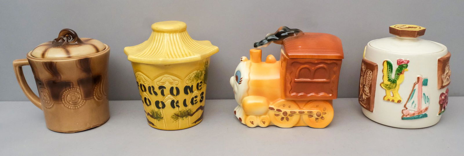 Group of 4 Vintage Cookie Jars (1 of 13)