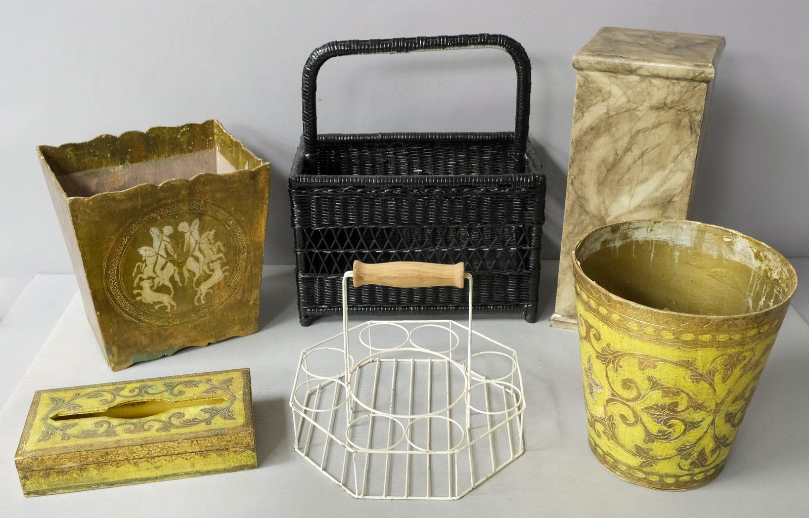 Lot of Mixed Home Goods (1 of 8)