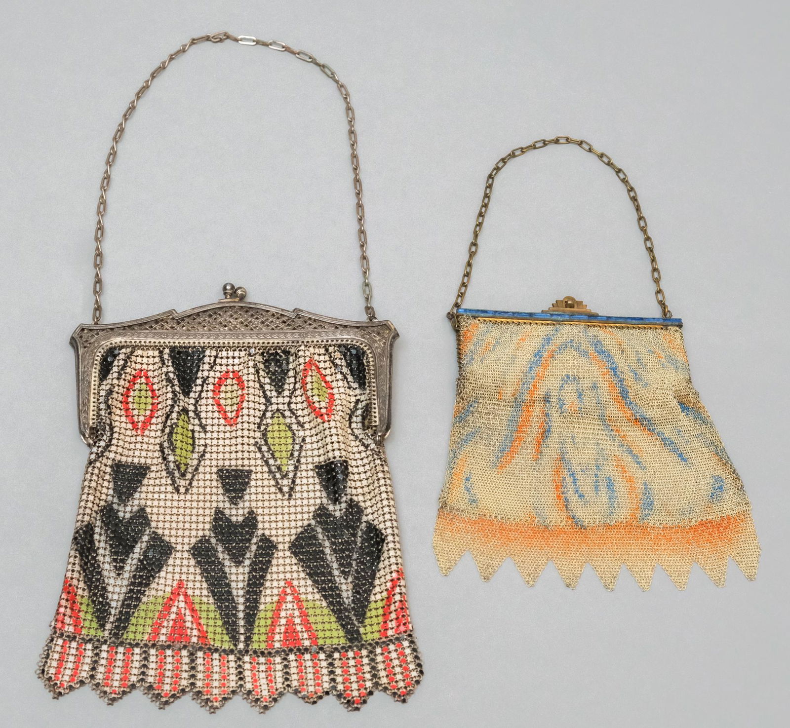 Two 1920s Art Deco Mesh Handbags (1 of 8)