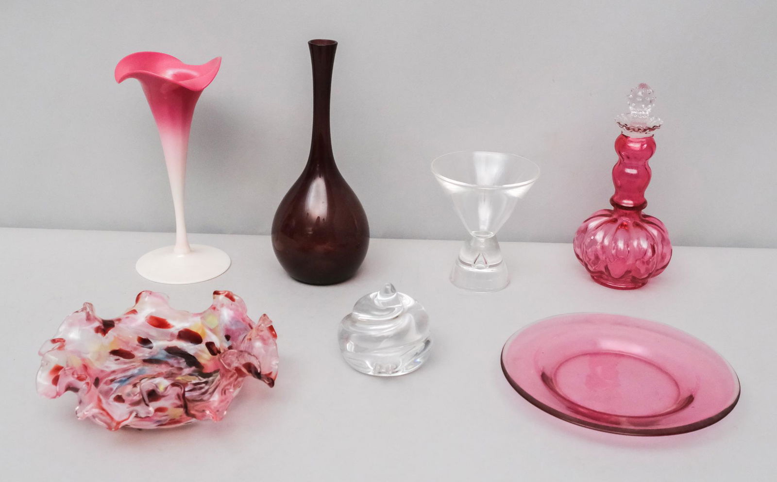 Lot of Clear & Cranberry Glass Articles (1 of 5)