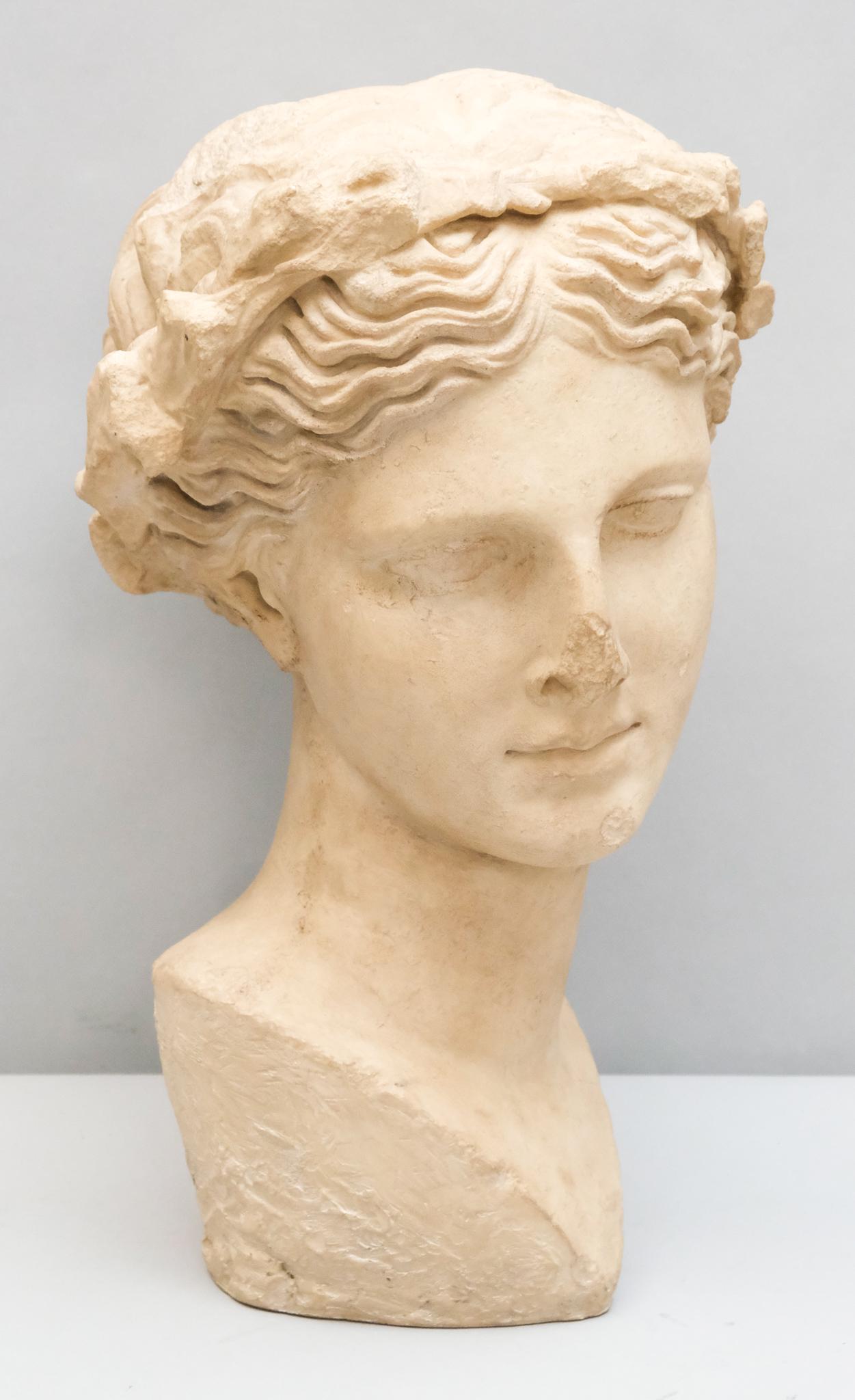 MMA Reproduction Bust of "Thalia" (1 of 12)