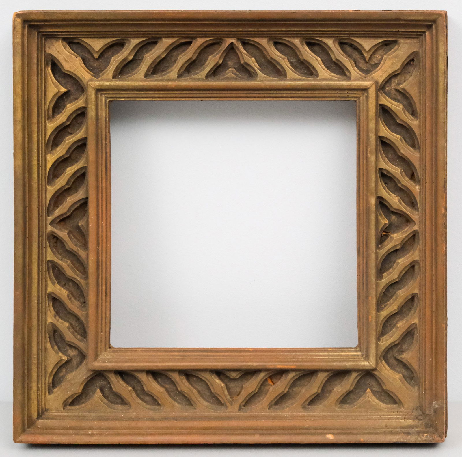 Gothic Revival Gilt Frame (1 of 4)