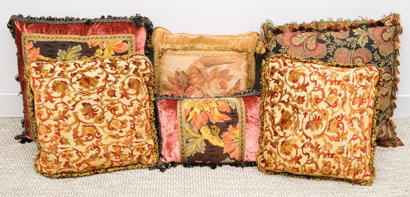 Lot of 6 Fancy Throw Pillows (1 of 5)